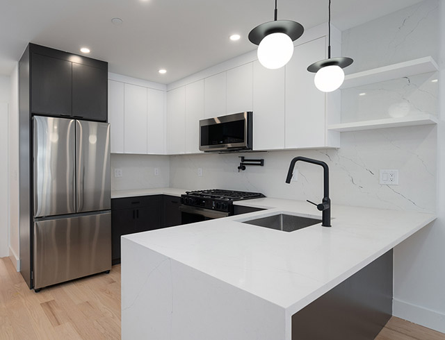 347 Pavonia Ave 1