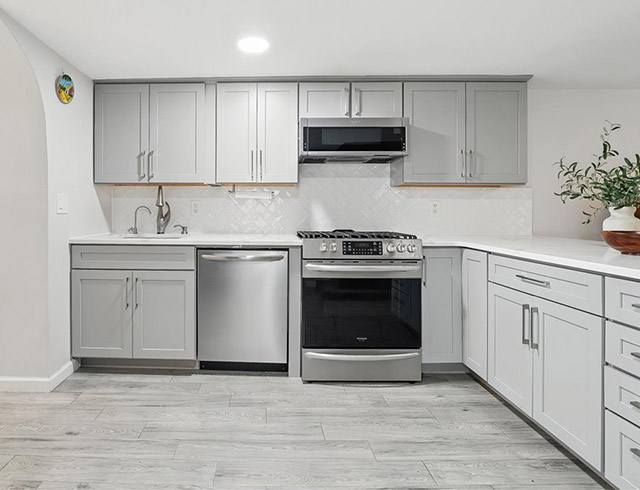 221 Terrace Ave