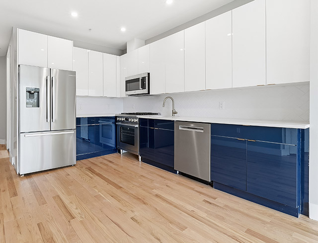 437 Ogden Ave 2R