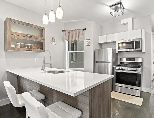270 Hancock Ave 5